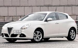 Alfa Romeo Giulietta 2012 года (JP)